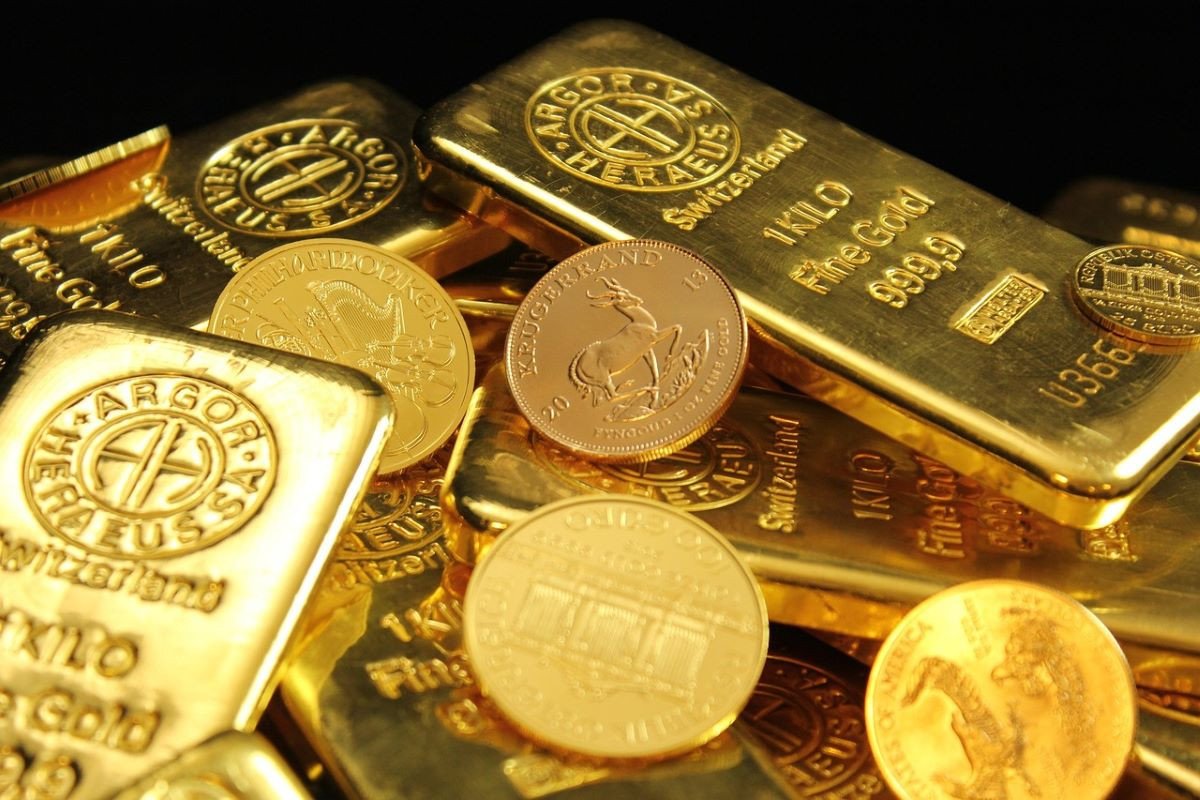 Gold steady despiteglobal slide