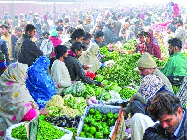 Weekly inflation rate stands above 14%