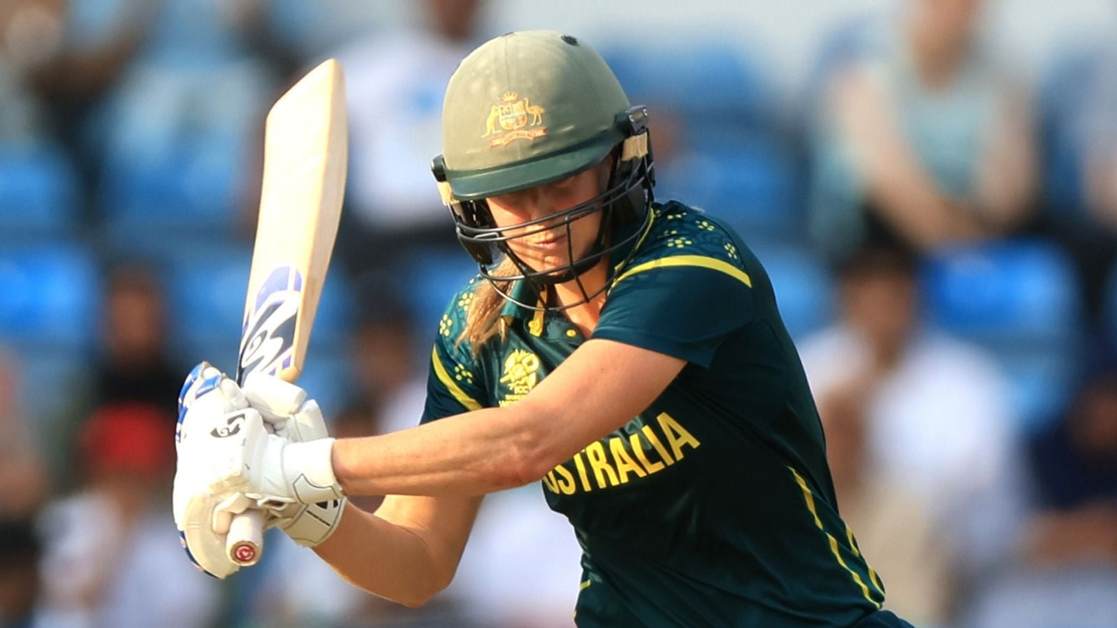 Australia crush Pakistan in T20 World Cup