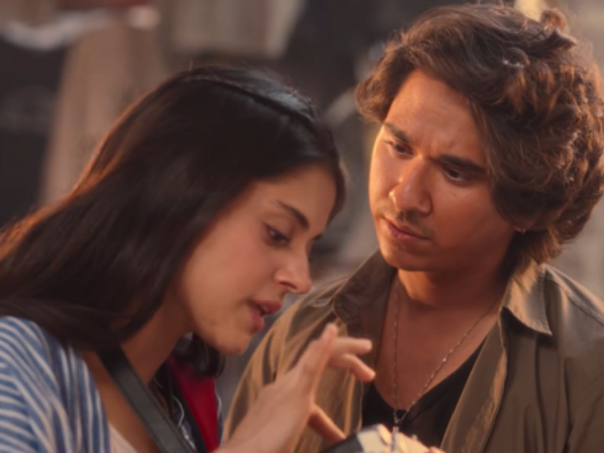 Samar Jafri, Ameema Saleem win fans with 'Raja London Ka' chemistry