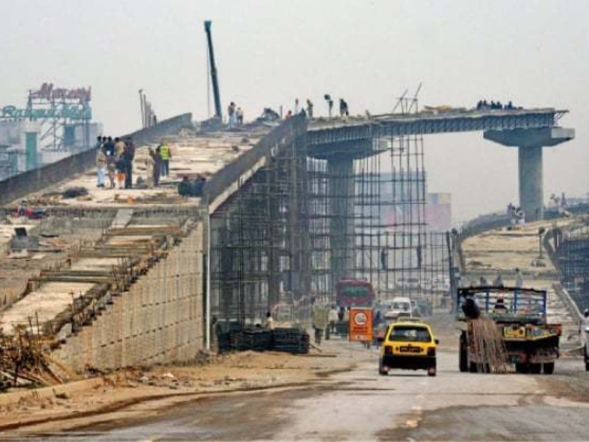 Political consensus in sight as centre, provinces to cut development spending for strategic initiatives