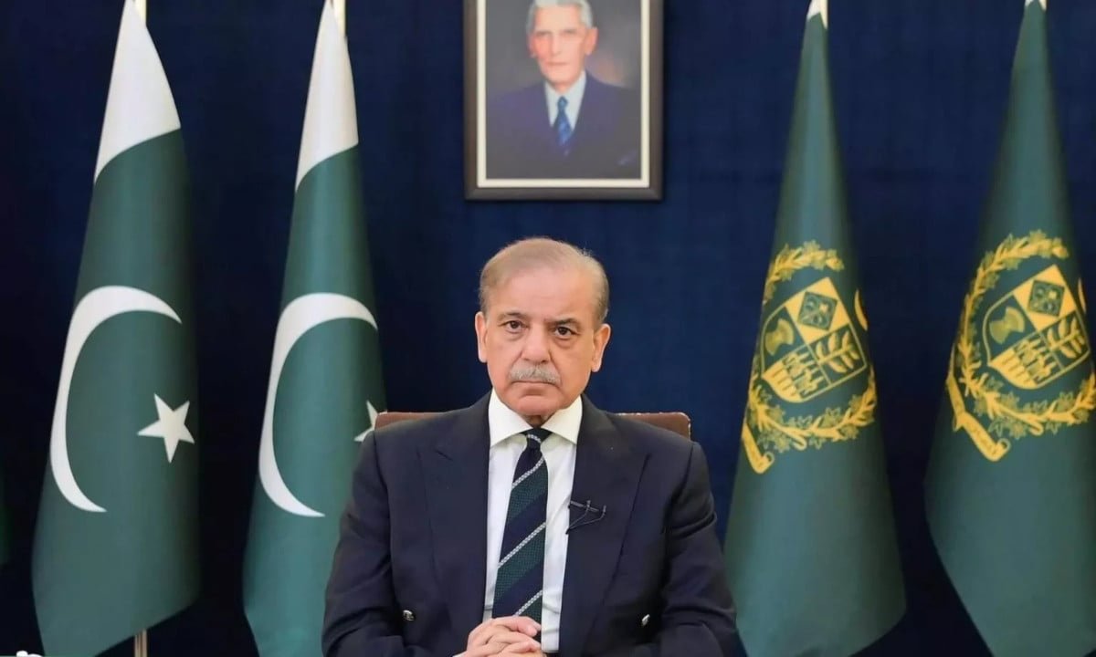 PM forms committee to review contested telecom bill; directs proposals submission on priority