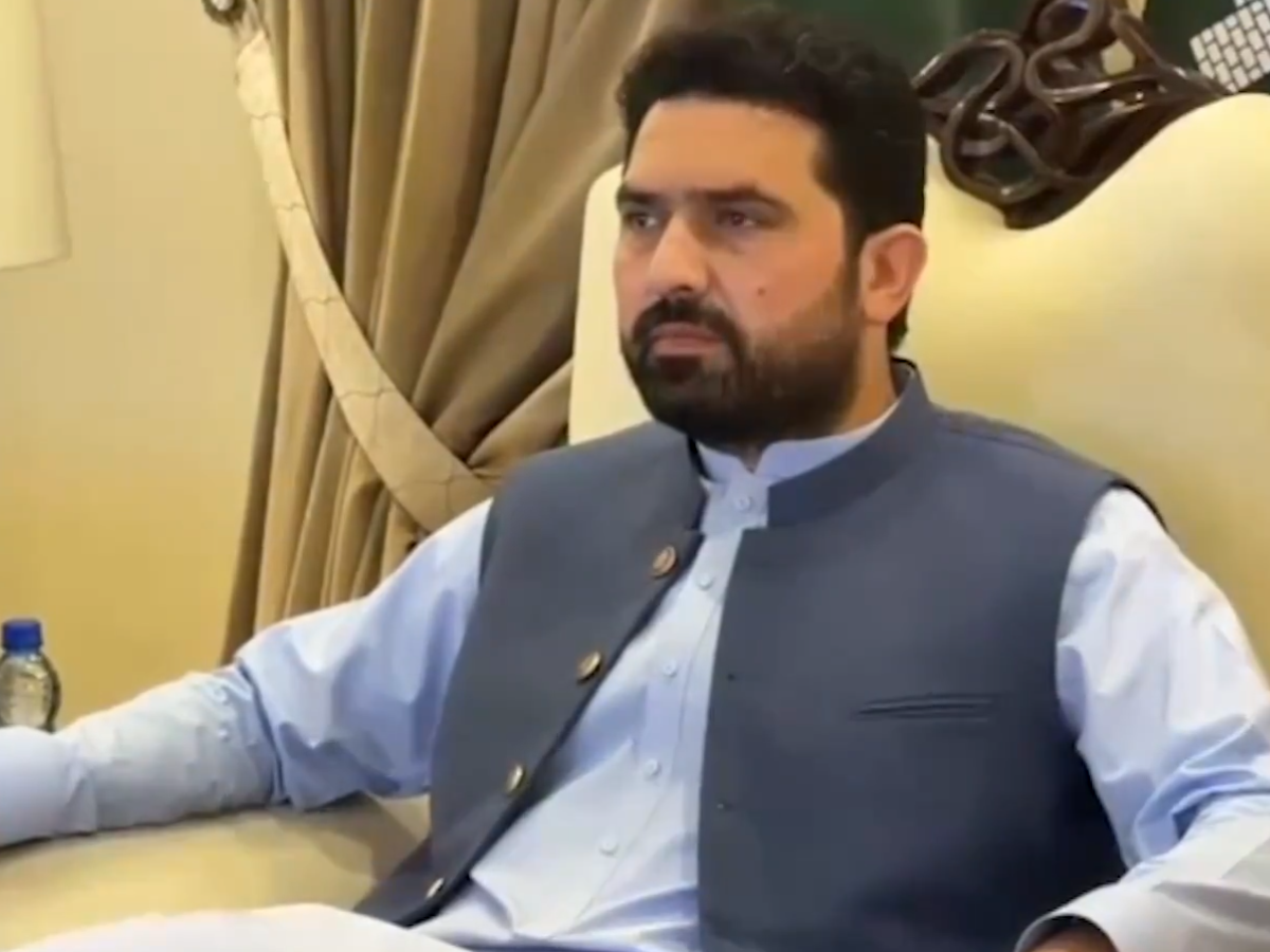 K-P cabinet expanded to 31 members as six ministers inducted