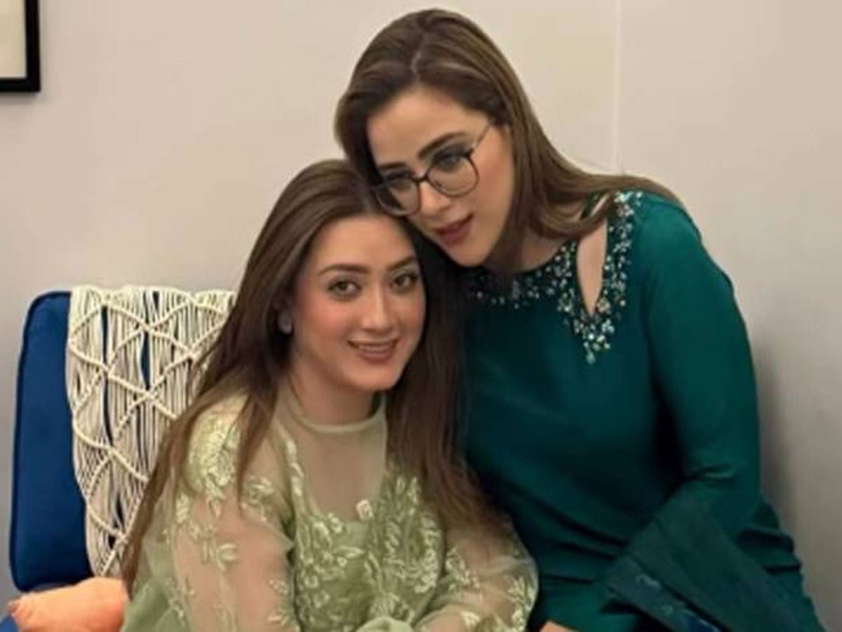 اداکارہ مومنہ اقبال اور مجھے دھمکیاں دی جارہی ہیں، رمشا اقبال