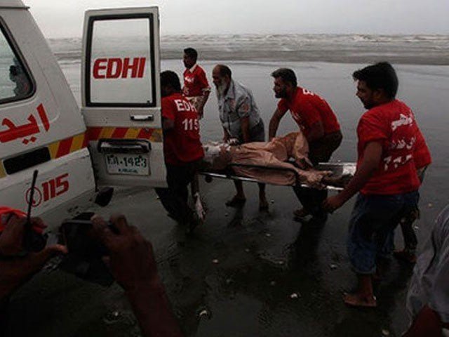 منوڑہ کے سمندر میں نہاتے ہوئے نوجوان ڈوب کر جاں بحق