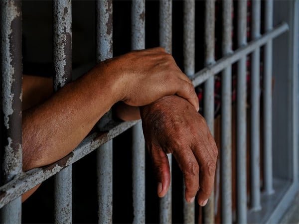 جنوبی کوریا کی حکومت قیدیوں کیلئے اے سی لگانے کے فیصلے پر ڈٹ گئی
