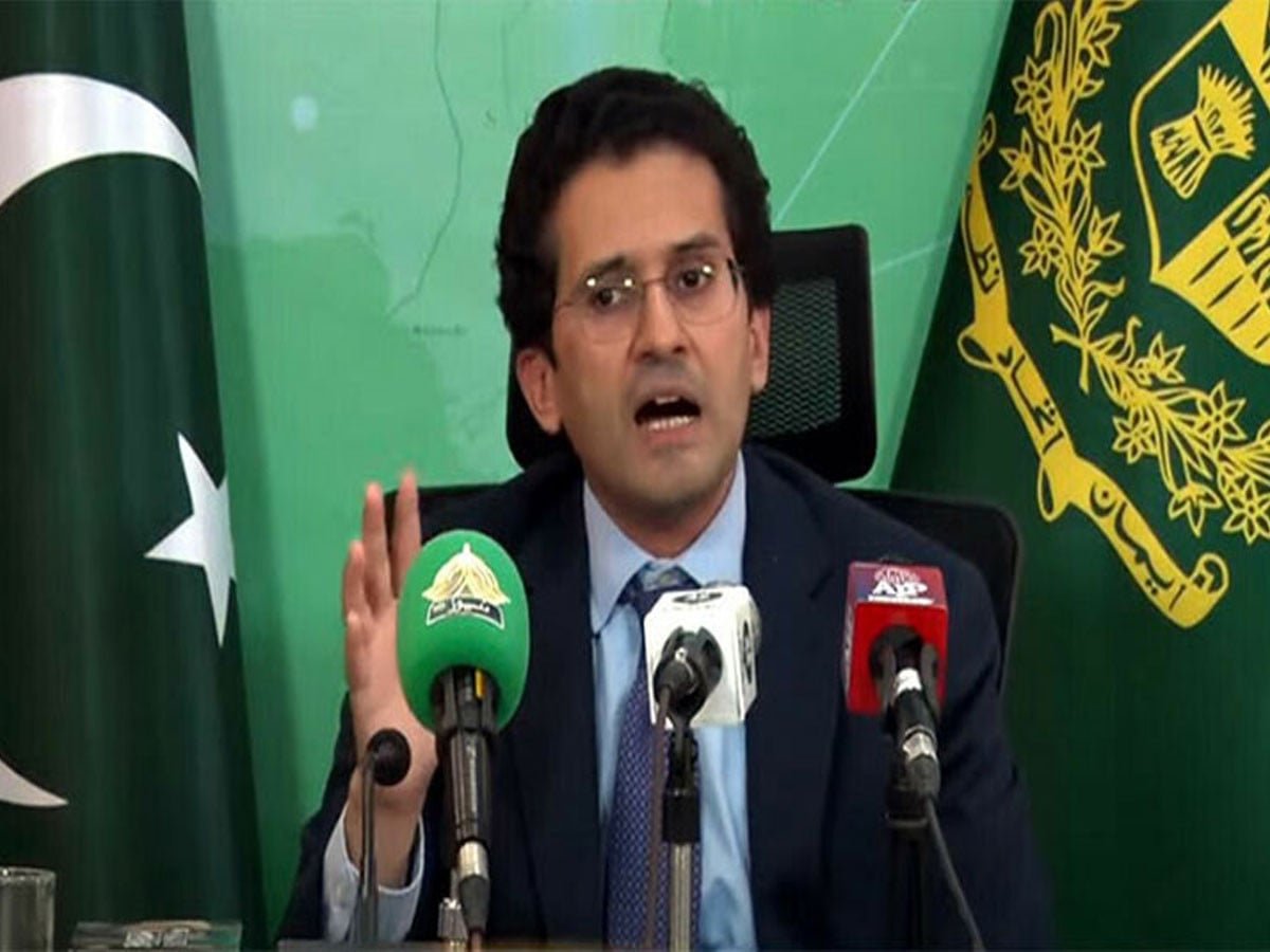 پاکستان نے پہلی بار امریکا سے 60 لاکھ بیرل تیل درآمد کیا ہے، وفاقی وزیر