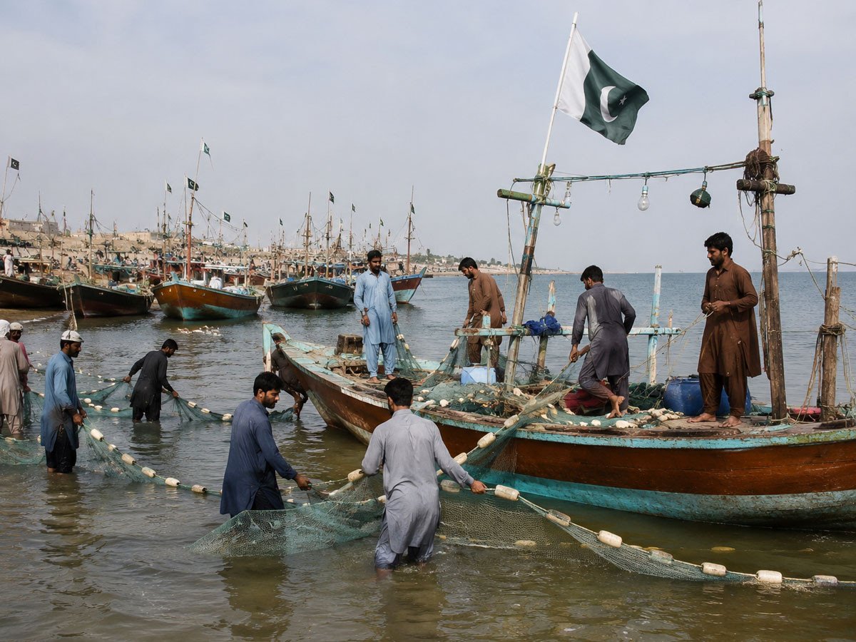 سندھ کابینہ نے ماہی گیروں کے لیے بڑی سہولت فراہم کر دی