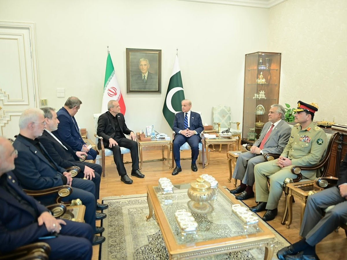 ایران امریکا ایم او یو میں بیلسٹک میزائل کا کوئی ذکر نہیں، وزیراعظم