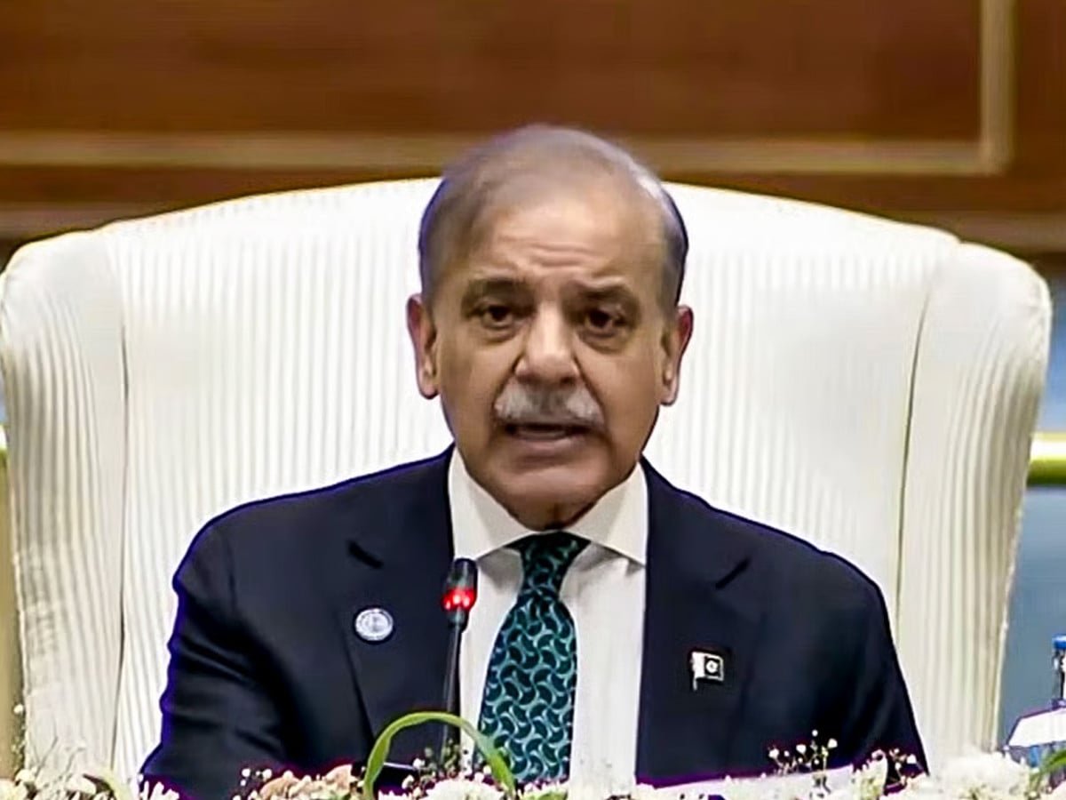 یہ ممکن نہیں کہ عوام قربانی دیں اور اشرافیہ مراعات حاصل کرتی رہے، وزیراعظم