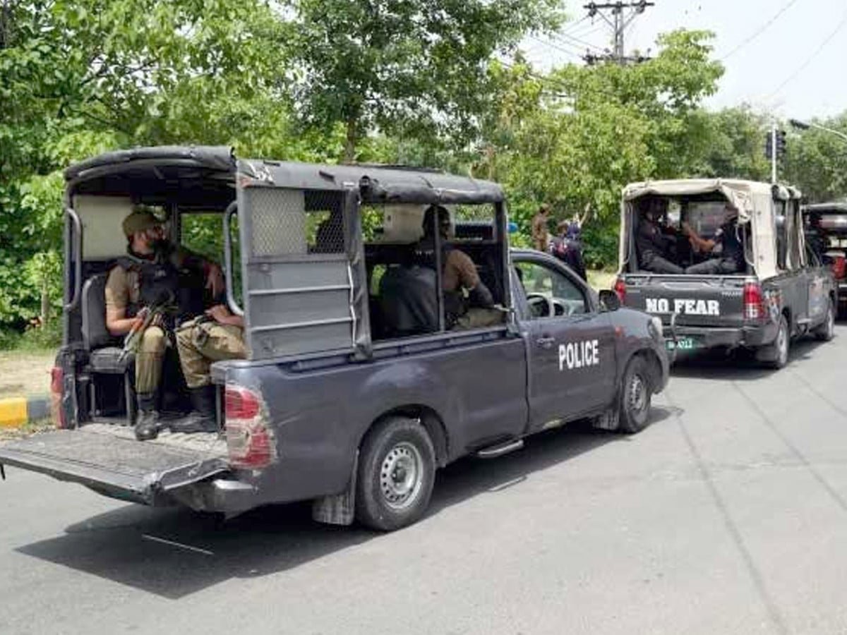 منڈی مدرسہ بہاولنگر، تھانہ سٹی بی ڈویژن کے علاقے میں پولیس مقابلہ، ایک ڈاکو ہلاک، دو فرار