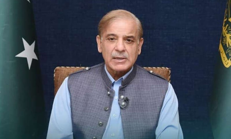 عازمین حج کیلیے خصوصی اقدامات کیے جارہے ہیں، سردار یوسف کی وزیراعظم کو بریفنگ