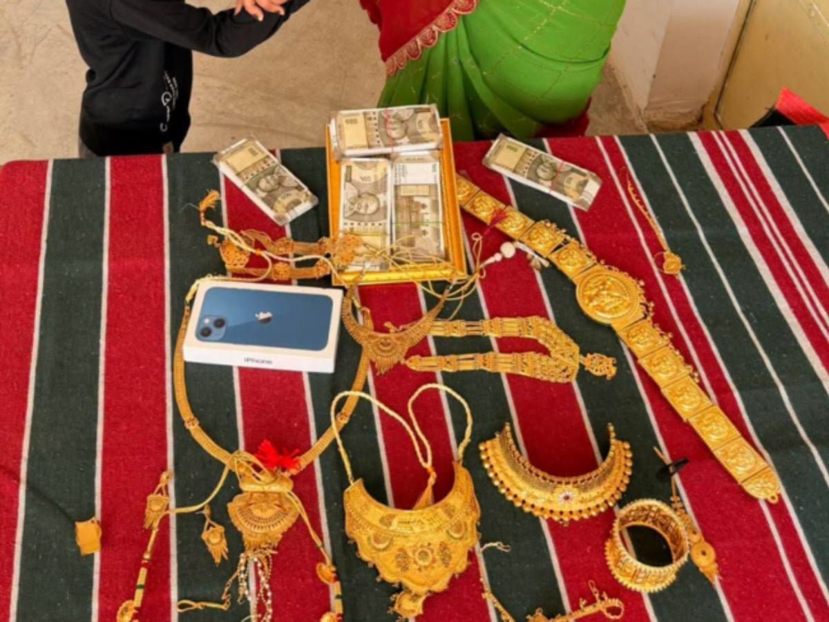 یوٹیوبر کو زیورات کی نمائش مہنگی پڑ گئی، چوروں نے گھر لوٹ لیا