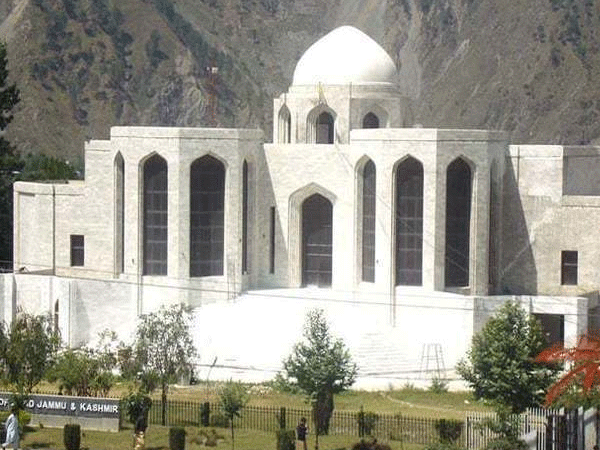 آزاد جموں و کشمیر سپریم کورٹ نے مہاجر نشستوں کے معاملے پر احتجاجی سیاست مسترد کر دی