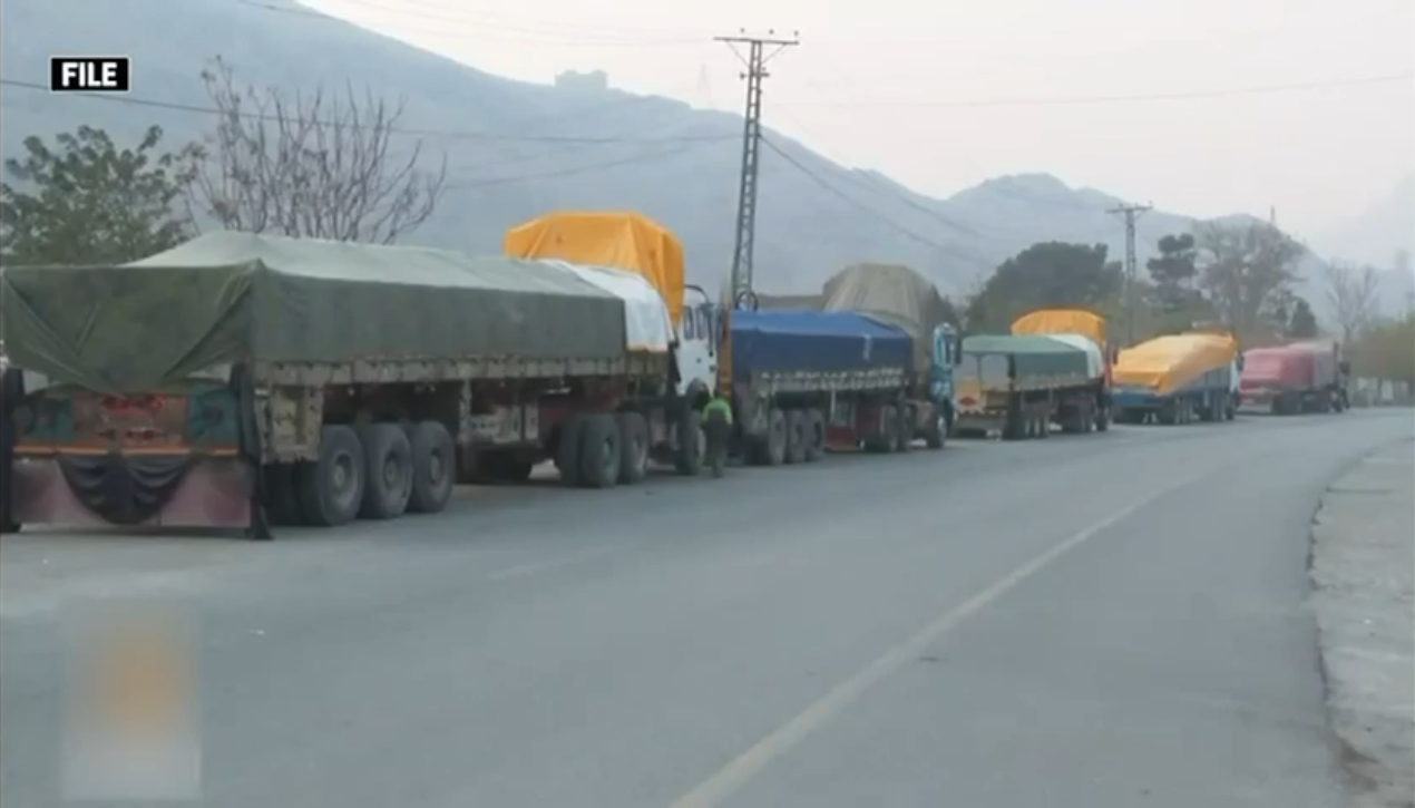 پاکستان کے ساتھ تجارتی راستوں کی بندش سے افغان کسان شدید مالی بحران کا شکار