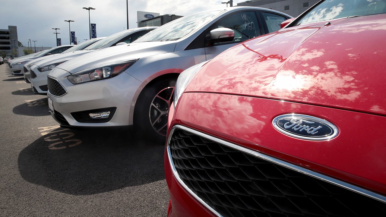 Ford recalls more than 255,000 Focus vehicles over engine stall risk