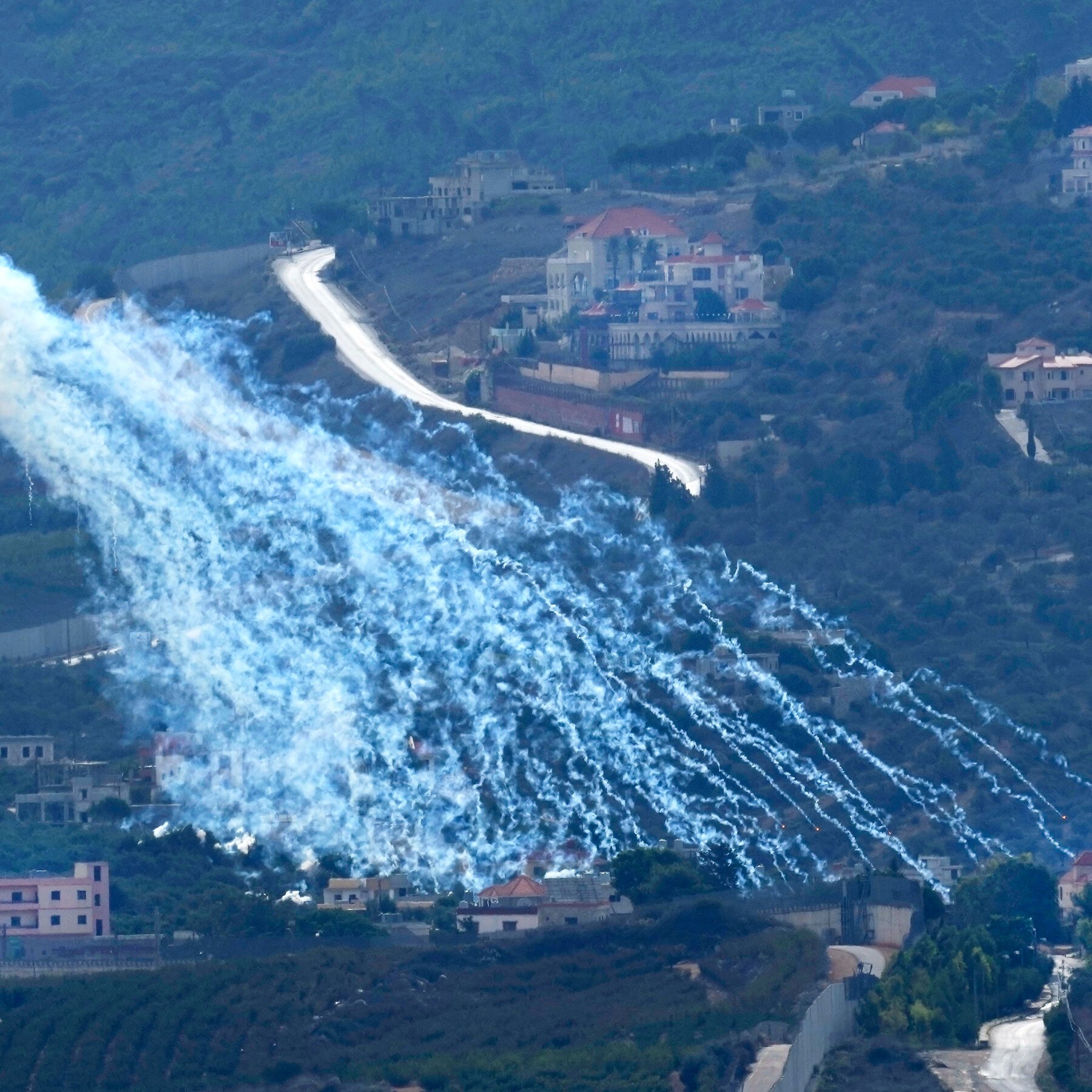 What Visual Evidence Tells Us About Israel’s Use of White Phosphorus in Lebanon