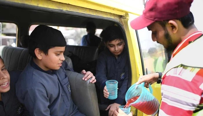 Severe heatwave likely in Sindh with mercury up to 50°C: PMD